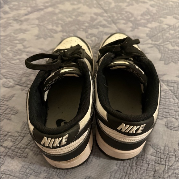 Nike Dunks - Picture 3 of 5